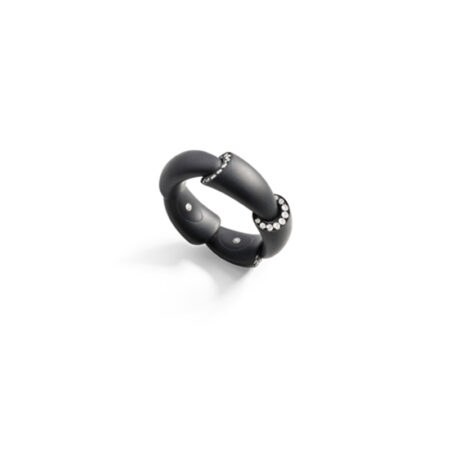 Vhernier Calla Diamond Ring
